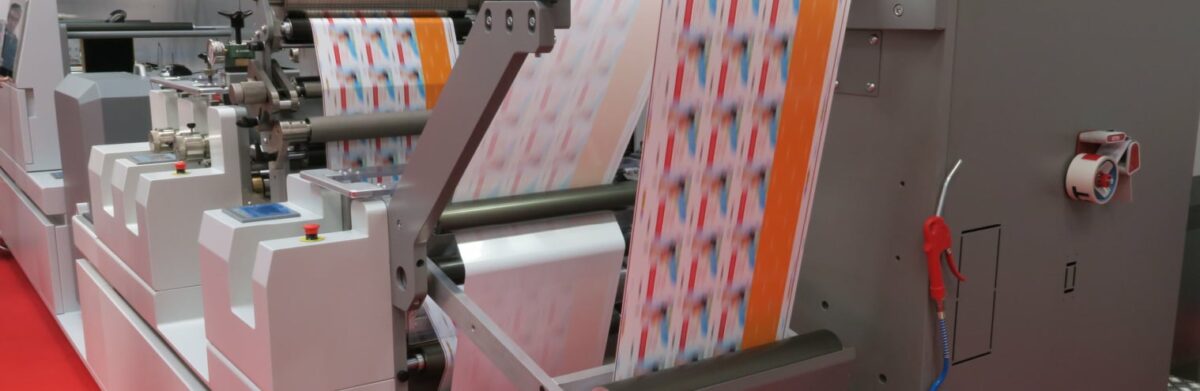 stampa-industriale-di-etichette-1200x391.jpg